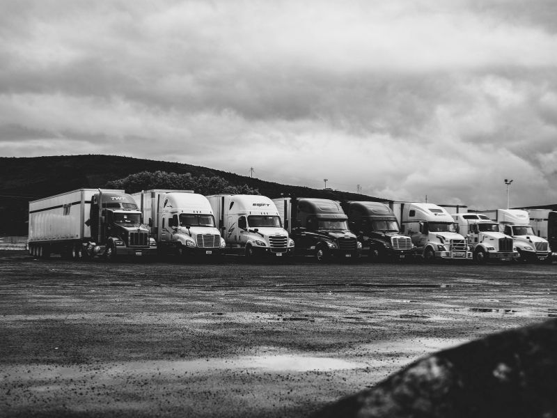 Trasporto camion marciante e non marciante: cosa cambia?