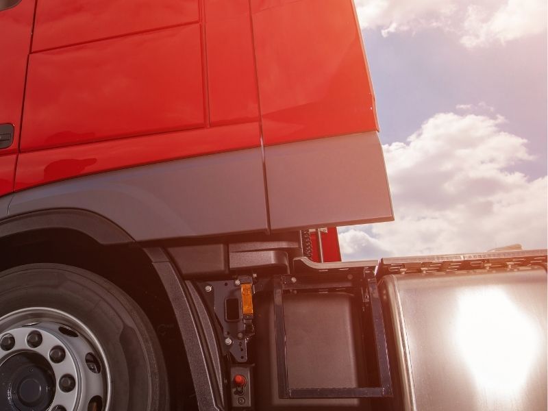 Quanto costa il trasporto di un camion con bisarca